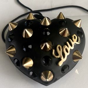 TORRID BETSEY JOHNSON BLACK SPIKED HEART NECKLACE